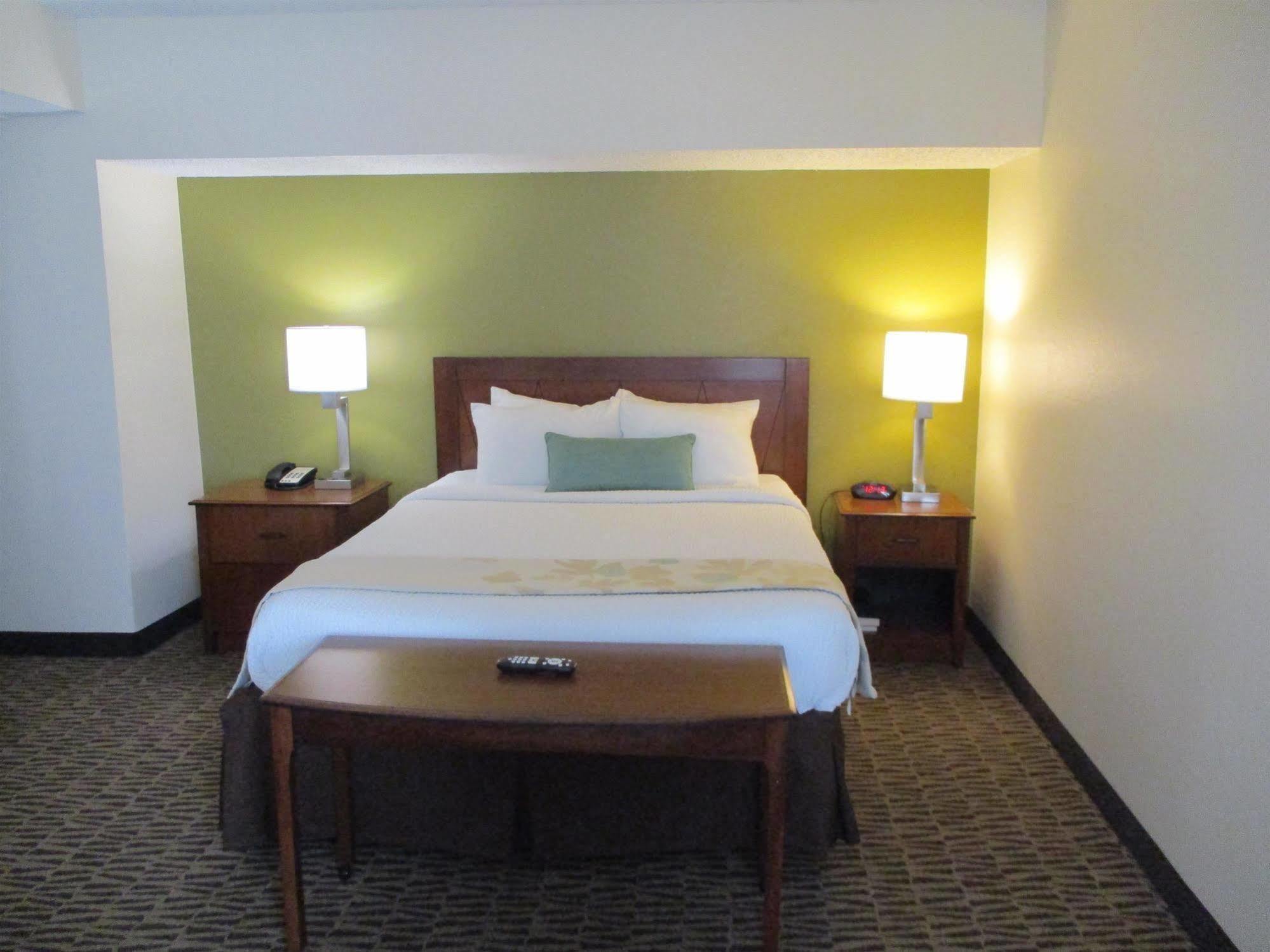 Hawthorn Suites By Wyndham Tyler Ngoại thất bức ảnh